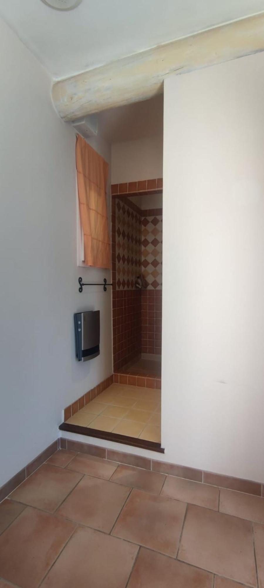 Studio 25M2 Avec Piscine Et Spa, Proche Iter Et Cadarache Valensole Exterior foto