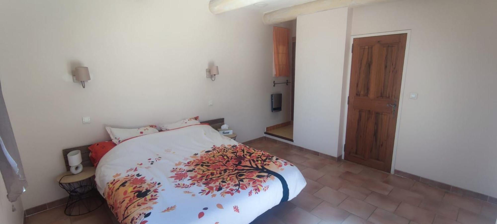 Studio 25M2 Avec Piscine Et Spa, Proche Iter Et Cadarache Valensole Exterior foto